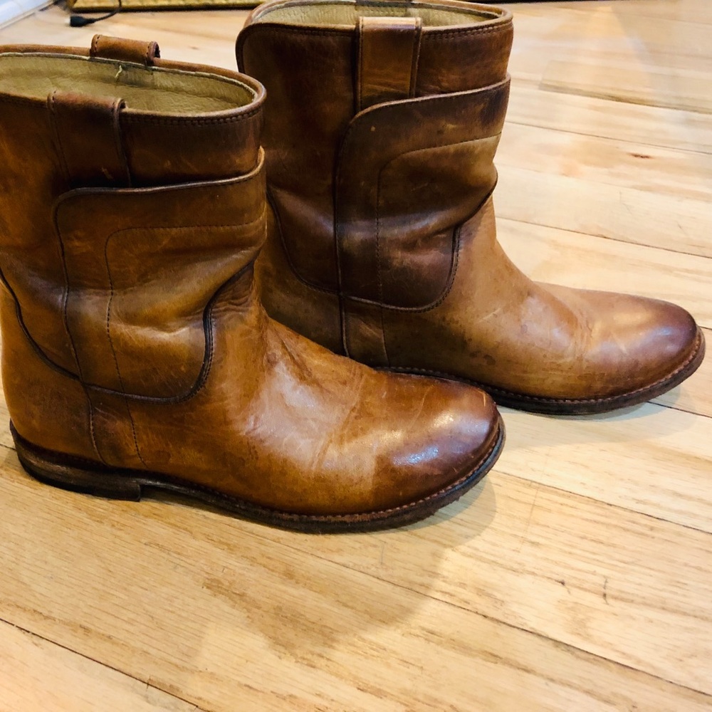 Frye Tan Short Leather Boots